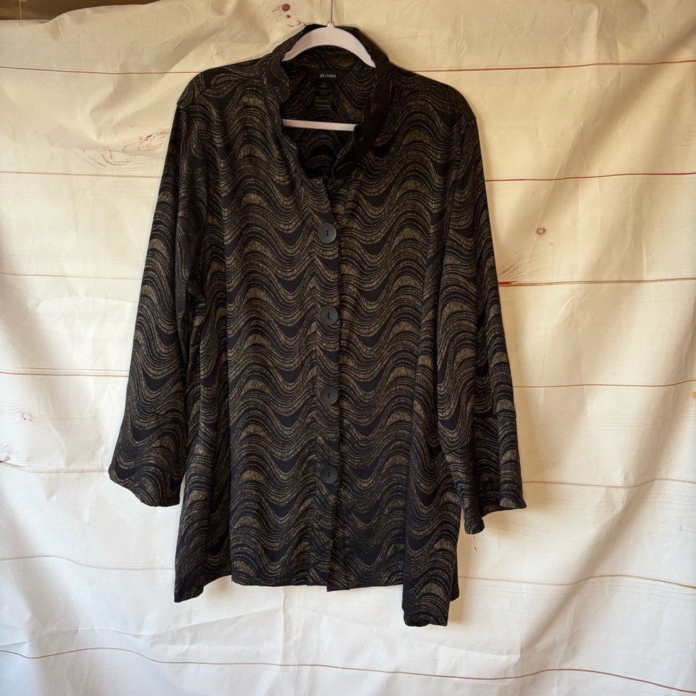 Ali Miles Black and Gold Wave Pattern Shirt